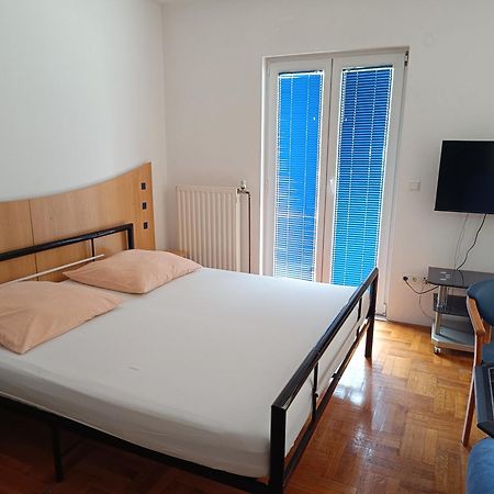 Apartmani "Radi" Baška Voda Szoba fotó