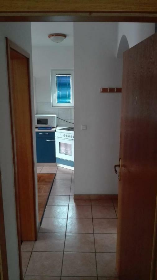Apartmani "Radi" Baška Voda Kültér fotó